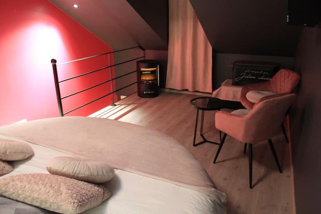 L'Ecrin Duplex Balneo & Sauna Труа Экстерьер фото