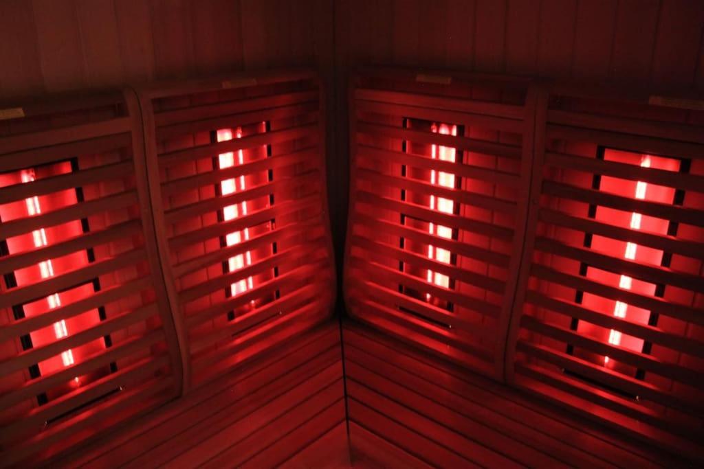 L'Ecrin Duplex Balneo & Sauna Труа Экстерьер фото